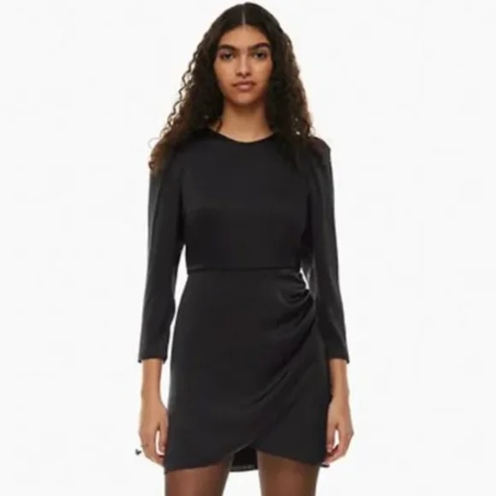 Aritzia Wilfred Didi Dress, size 4